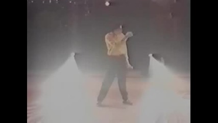 Michael Jackson - Billie Jean - изпълнение от Невърленд през 1992