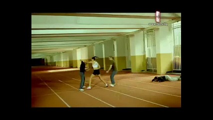 Лияна - Лошите момичета Високо Качество