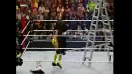 Summerslam 2009 - Jeff Hardy vs Cm Punk ( World Heavyweight Championship) ( T L C Match)