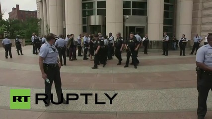 USA: Police make mass arrests at Mike Brown solidarity rally