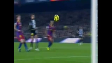Amazing Goal Stuani - Barcelona vs Levante 2 - 1 - Goals Highlights - 02 01 2011 