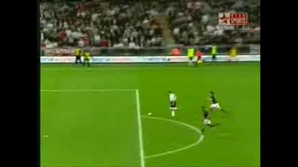 28.05 Англия - Сащ 2:0 Стивън Джерард гол