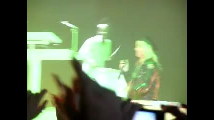No Doubt with Paramore and The Sounds @ Sbc 6 11 09. - Stand And Deliver 