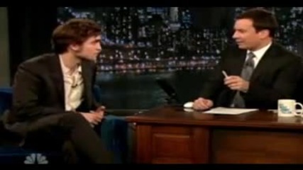 Robert Pattinson on Late night with Jimmy Fallon (01.03.2010) 