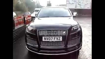 Audi Q7 Limozina 