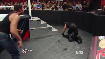 raw 16th june, 2014 seth rollins distracts dean ambrose during his match with bad news barrett
