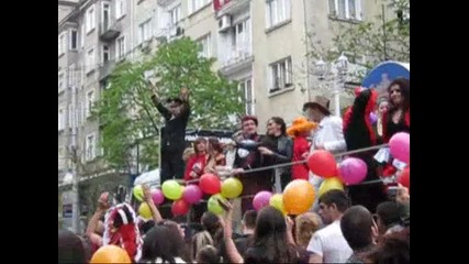 Los Pambos Carnavale po Vitoshka - 17.04.2010 part 2 