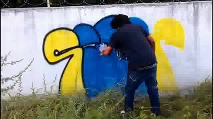 Hardcore Graffiti Bombing - Siren Crew!
