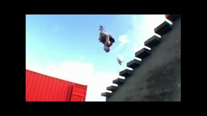 Ryan Doyle 2009 - I like to Spin (parkour Freerunning)