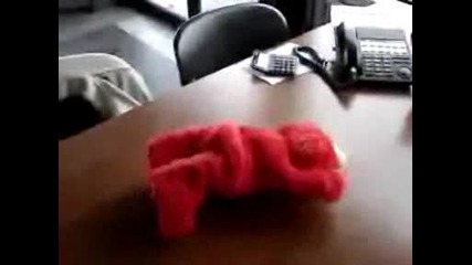 Смешна играчка