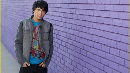 Mitchel Musso ft. Doc Shaw - Top Of The World