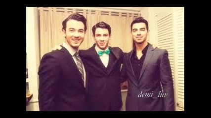 Jonas Brothers - Burnin' Up