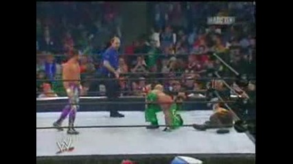 Survivor Series 2004 - Spike Dudley vs Rey Mysterio vs Kidman vs Chavo ( Cruisweight Championship)