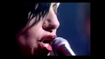 P J Harvey - This is love 