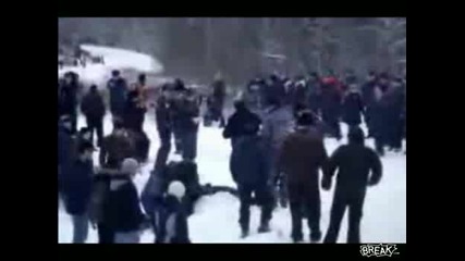 Състезател Блъска Фотограф