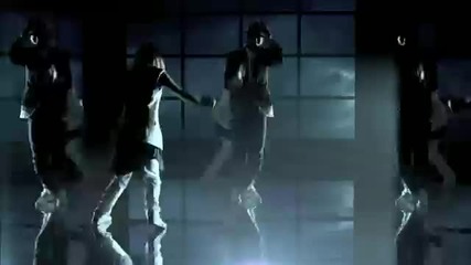Chris Brown - She Ain't You