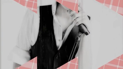 ; 9 seconds of multimales