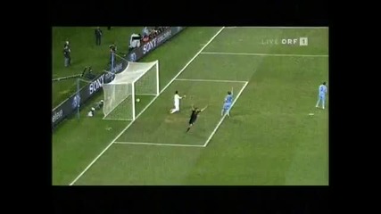 Първият гол на Thomas Muller срещу Uruguay 