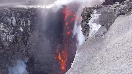 Вулканът " Eyjafjallajokull ", Исландия