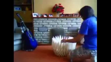 Гиганстки лебед от салфетки!