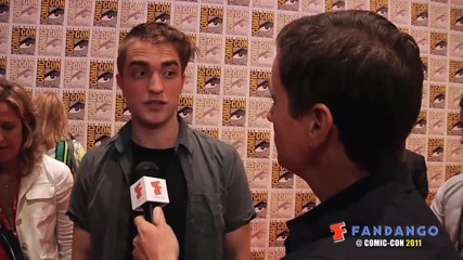 Robert Pattinson Breaking Dawn Comic-con 2011 Interview