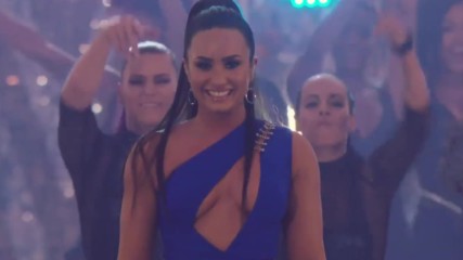 Невероятната! Demi Lovato - Sorry Not Sorry ( Vmas ) 2017