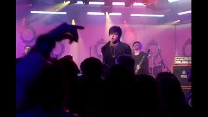 Adam Lambert - Fever (live on Stripped)