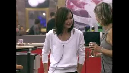 Страхотен дует на Мира и Ирина - Vip Brother 28.09.2013г