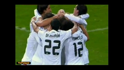 Real Madrid - Villareal 4 - 2 C Ronaldo 3 Gola