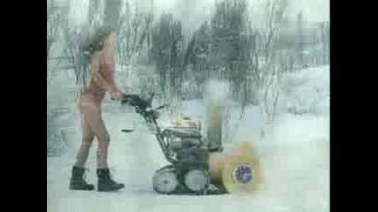 Спасители На Плажа Зимата - Dr. Pepper