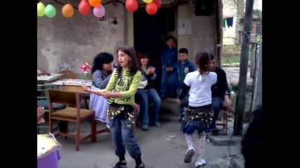 роси прави 4 години