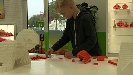 В Дания направиха най-голямата тиква от Lego в света (ВИДЕО)