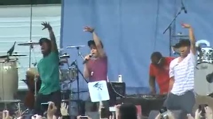 Justin Bieber - Bigger live