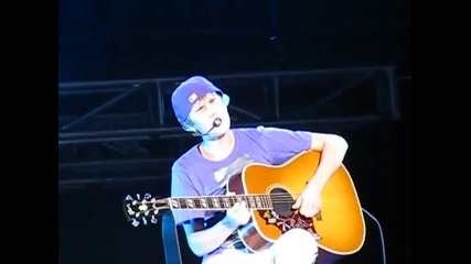 Страхотен! Джъстин Бийбър пее I'll Be в Манила 10.05.2011
