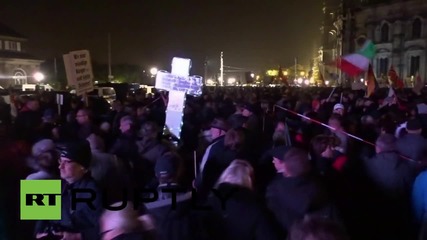 Germany: Thousands flood Dresden for PEGIDA's anniversary rally