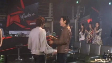 You re Beautiful Behind the Scene and Ng 10