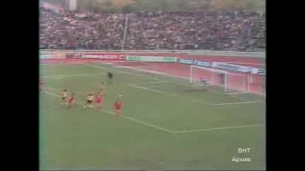 Ботев Пловдив : Байрен Мюнхен ( 2:0 ) Единствения Български Отбор,  победил Байрен Мюнхен!