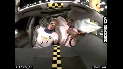 Иновация от Buick! Въздушна възглавница между шофьора и пасажера.