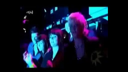 Robbie Williams - Feel (live On Rtl 09.12.09) 