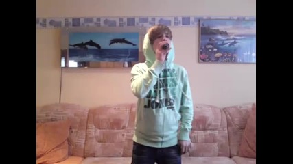 Dominik пее песента Pray на Justin Bieber 