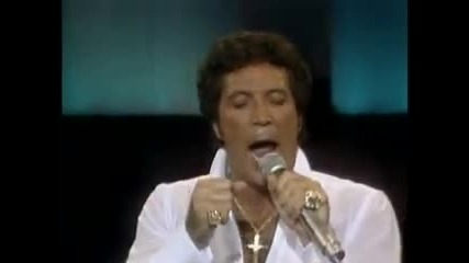 Ти Си Моят Свят - Tom Jones - You're My World (live)