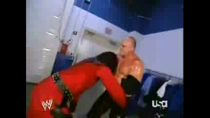 kane takes mask