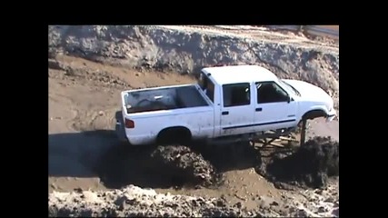 Lee Stuck - Pulled Out By Local Hero