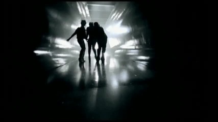 Diddy & Dirty Money - Love Come Down 
