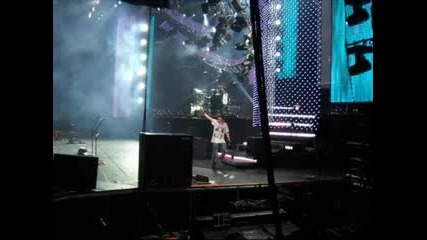 Guns N Roses - Paradise City - Live in Toronto Canada 28.1.2010. 