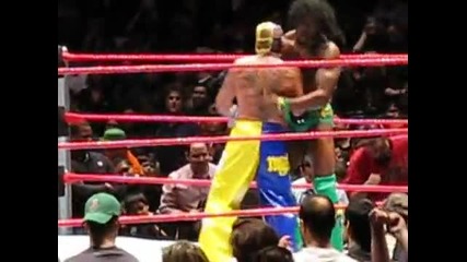 Kofi Kingston and Rey Mysterio vs Randy Orton and Cody Rhodes 