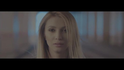 Премиера ! Lora - Arde ( Official Video ) + Превод