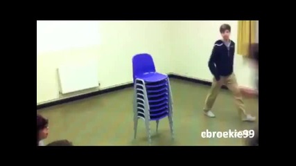 Fail Compilation March 2012 (смях )