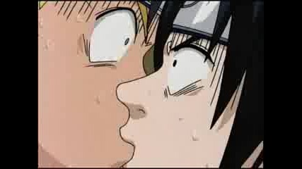 Beso De Naruto Y Sasuke.