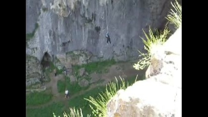 скок с бънджи пещера Проходна Симона